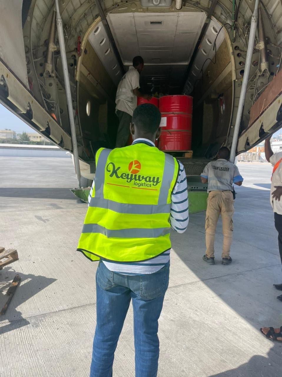 Keyway Logistics cargo loading operation